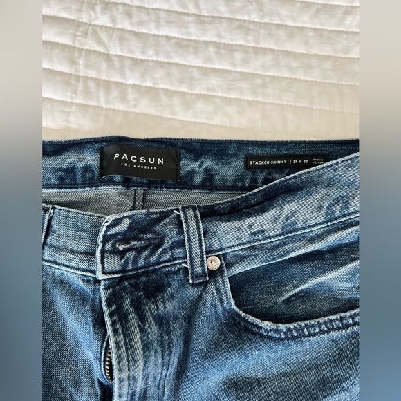 Pacsun Jeans (31-32) - Picture 3 of 11